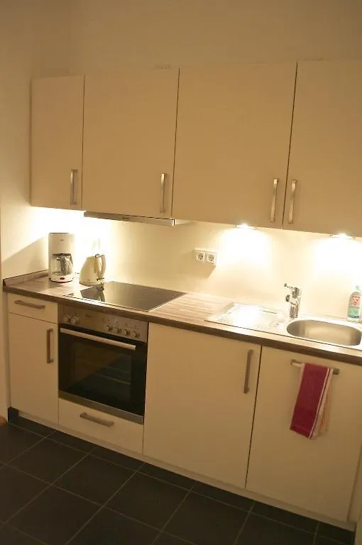 Elbapartments Am Kaiserkai Hamburg Germany